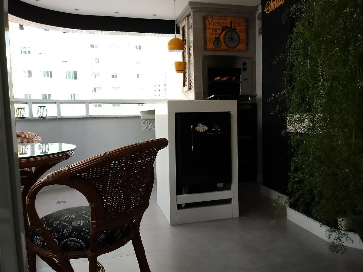 Edficio Carima 3 Dormitorios Balneario Camboriu Brazil