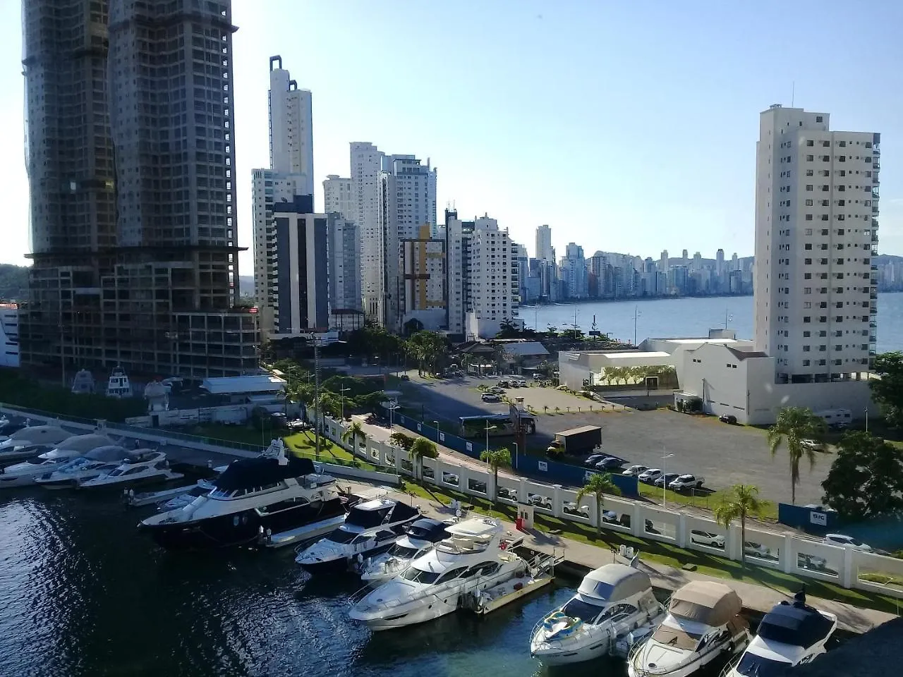 Edficio Carima 3 Dormitorios Balneario Camboriu Apartment