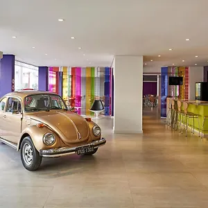 Ibis Styles - 1 Quadra Do Mar Hotel
